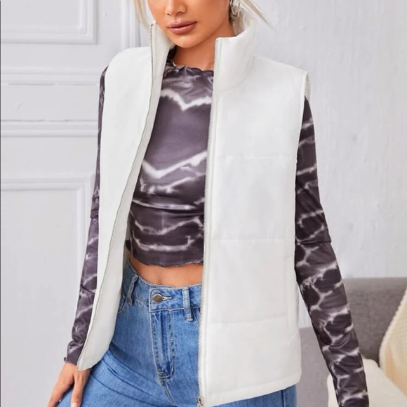 white puffer vest jacket - Picture 3 of 5